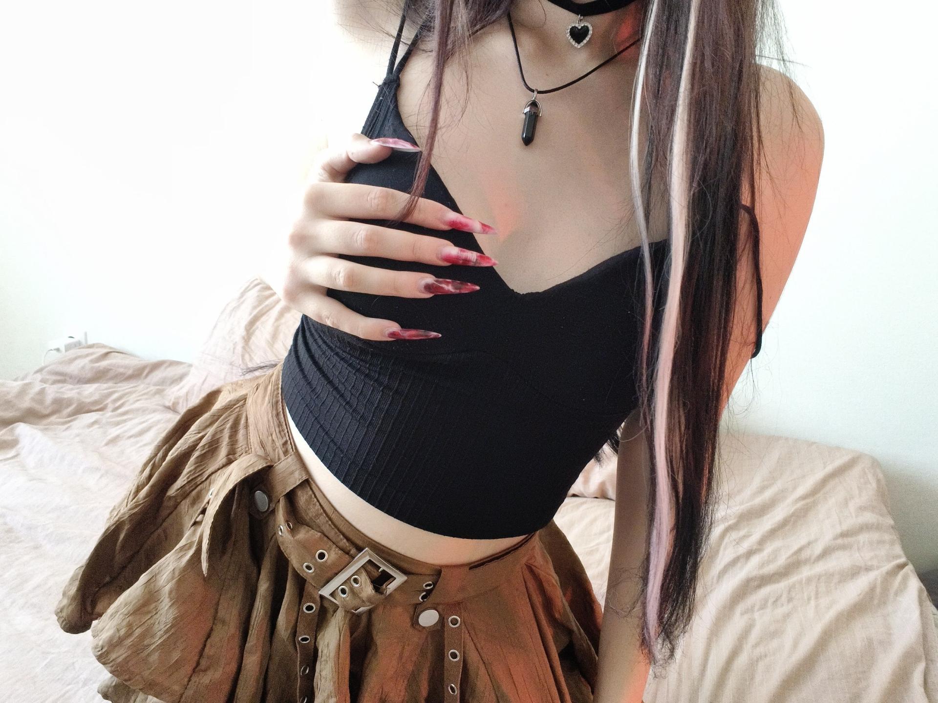 Image of cam model MistyEllstrom from XloveCam