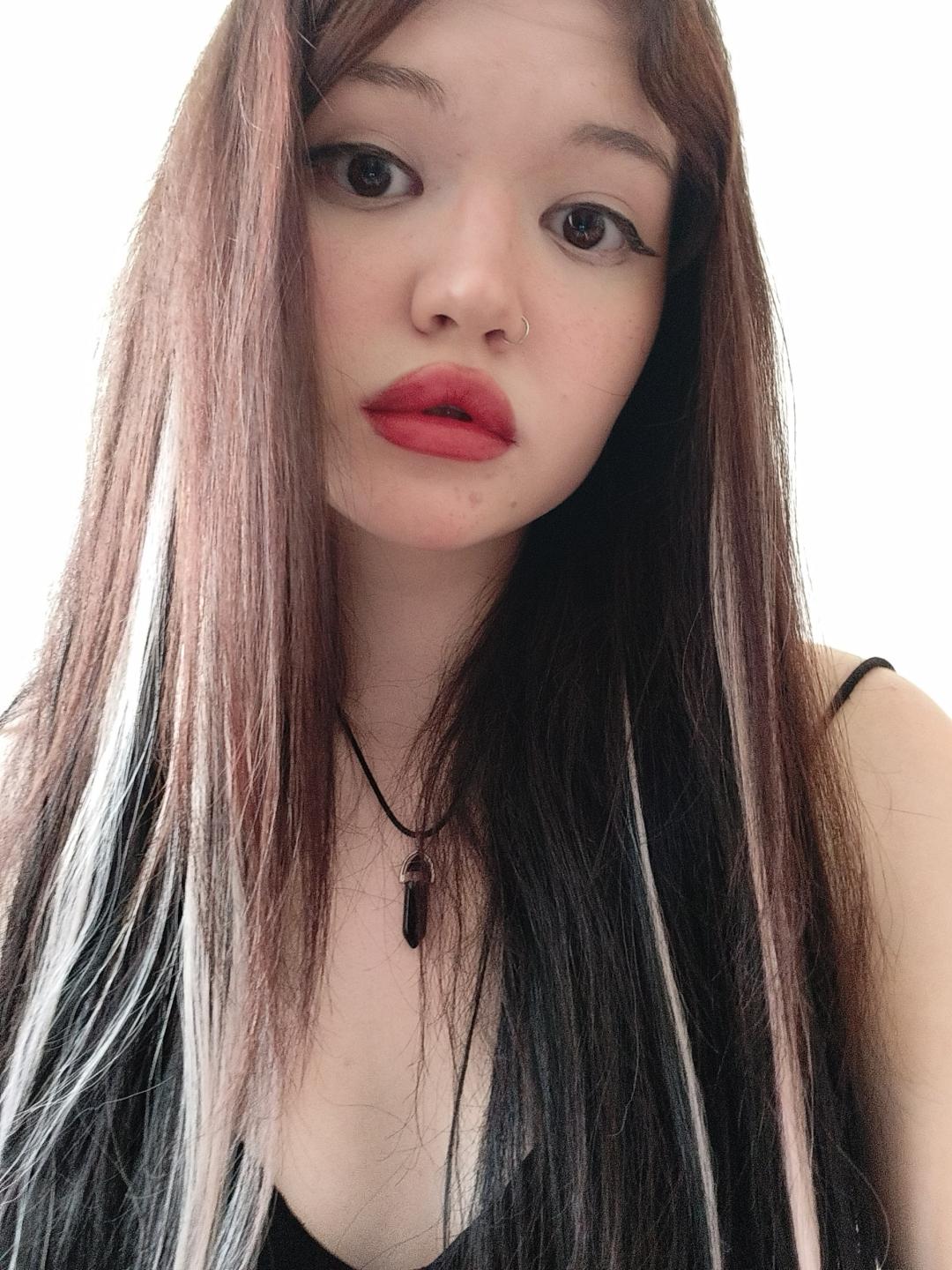 Image of cam model MistyEllstrom from XloveCam