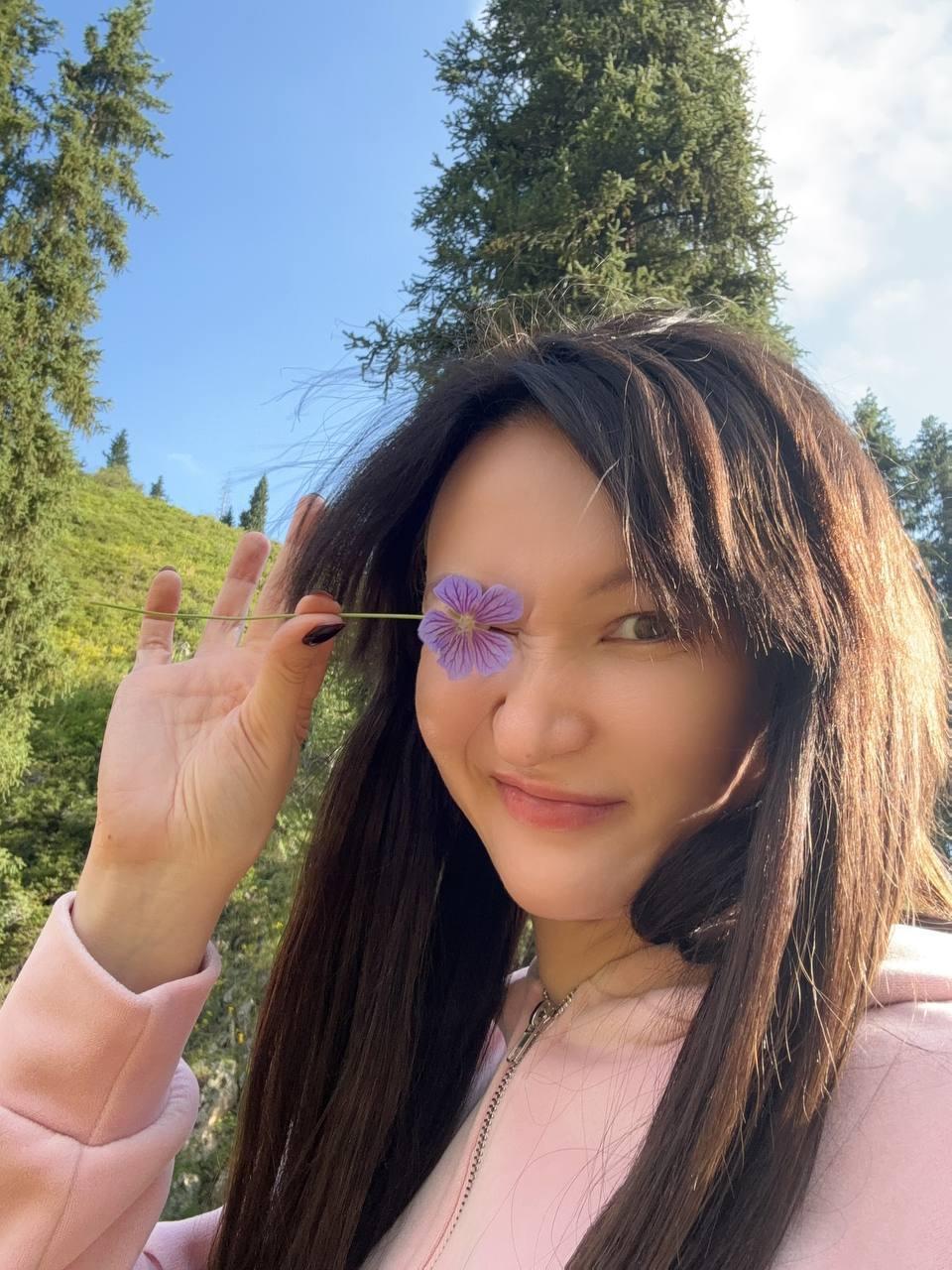 Image of cam model LanaJensenn from XloveCam