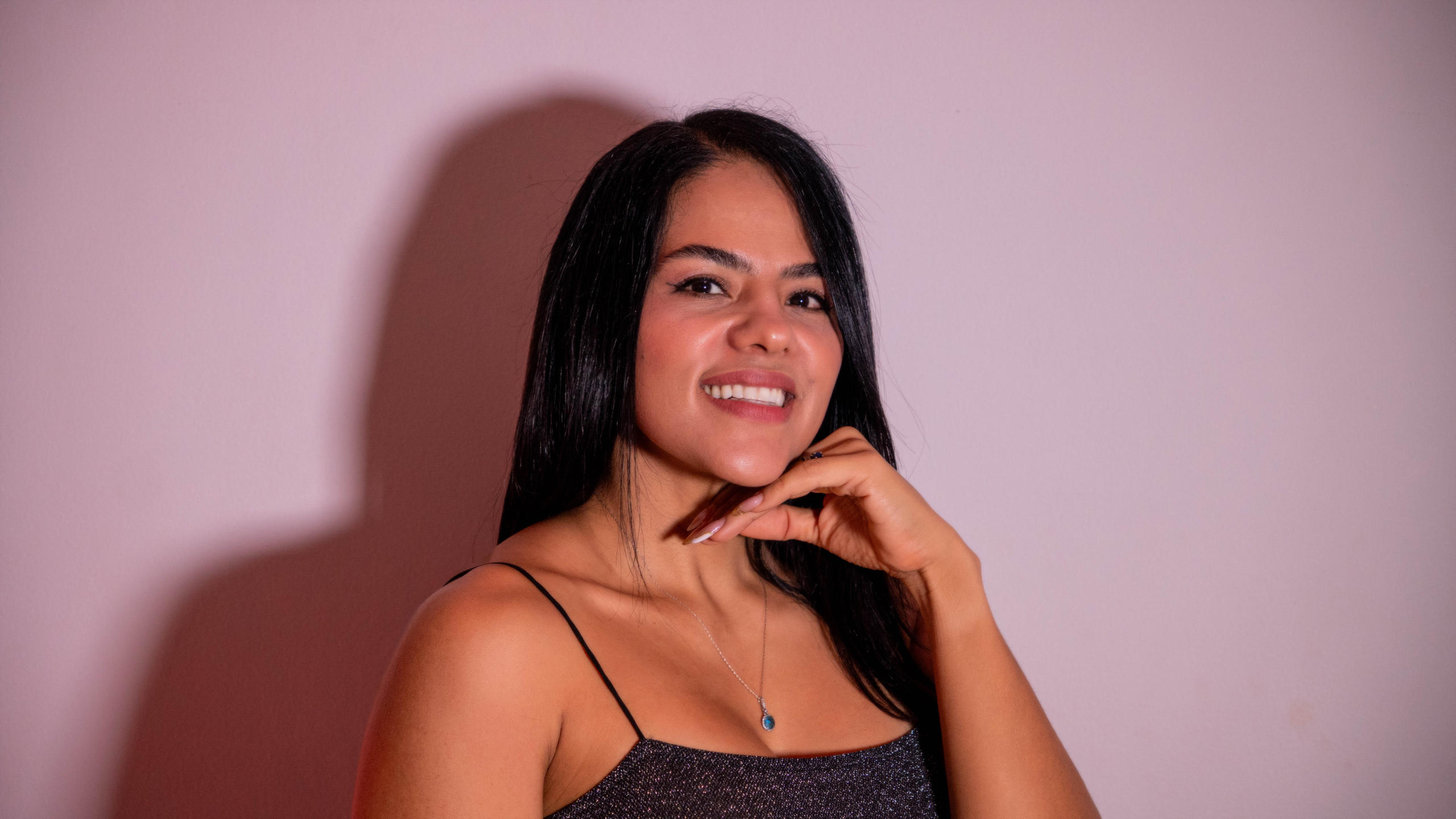 Image of cam model ZoeRausch from XloveCam