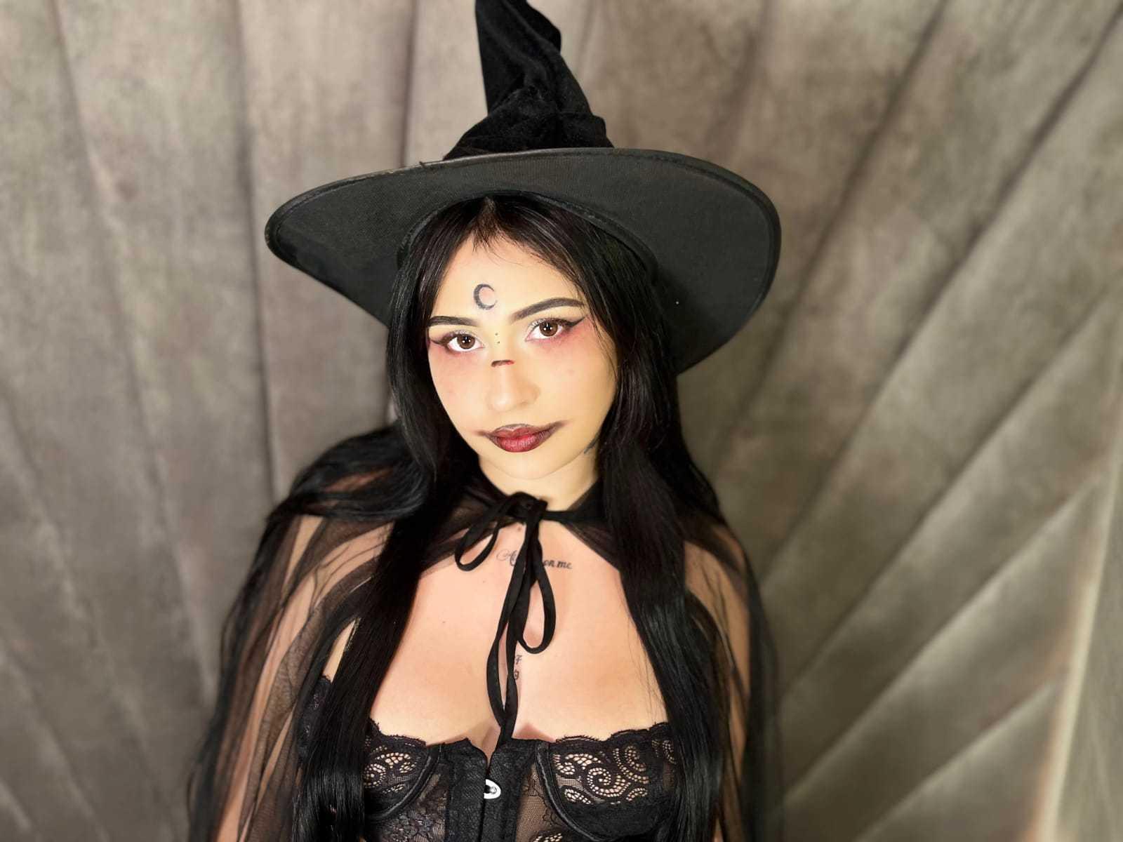 Image of cam model HannahBecker from XloveCam