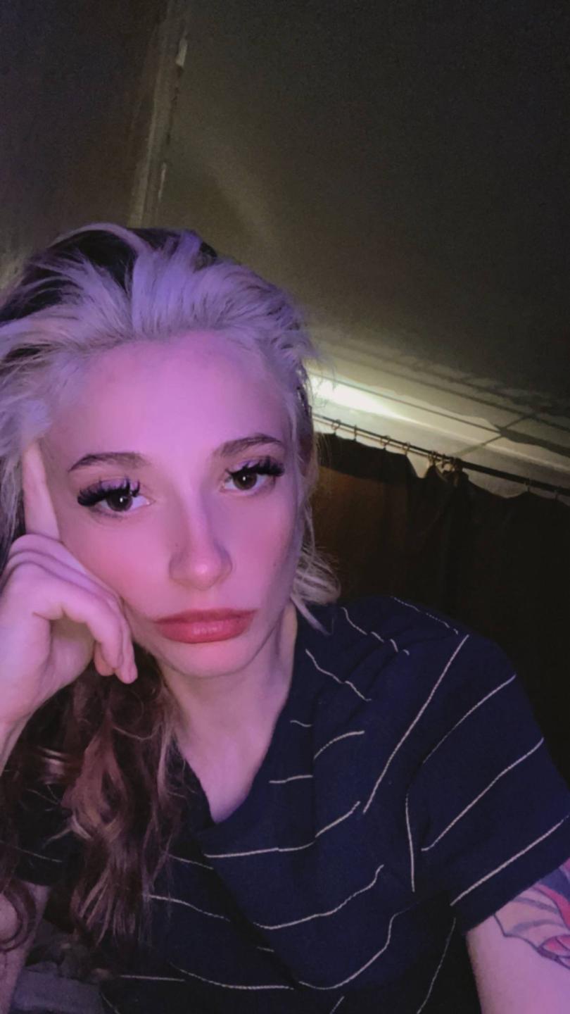 Image of cam model PamelaAughenbaugh from XloveCam