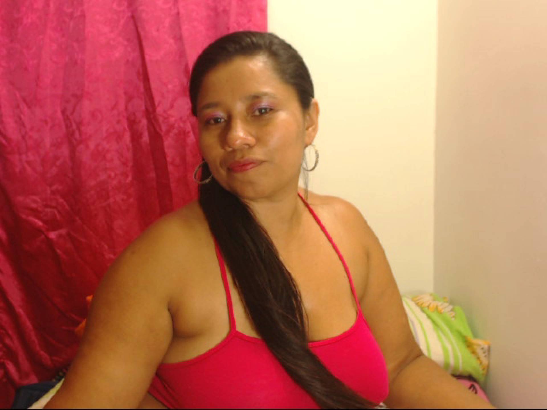 Image of cam model KatthyBabe from XloveCam