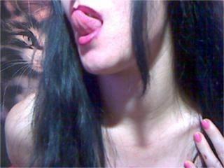 1KinkyBrunette - Live sex cam - 4754199
