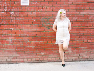 AvrilMellow - Live sex cam - 8066988