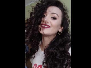 ElianeY Personal Photo