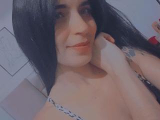 Webcam model AdharaSweet69 from XloveCam