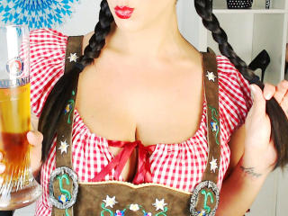 Webcam model Adriana-del-Rossi-ext from XLoveCam