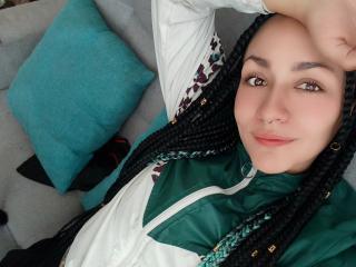 Webcam model AlejadArte from XLoveCam