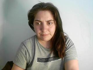 Webcam model AlesiaLux from XLoveCam