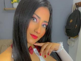 Webcam model AlessandraMackaleng from XloveCam