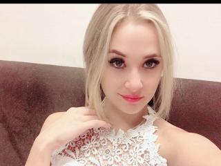 Webcam model AlisaExetes from XloveCam