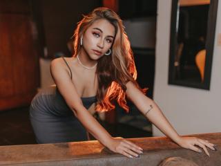 Webcam model Alisses from XloveCam