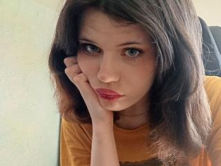 Webcam model AmberAm from XloveCam