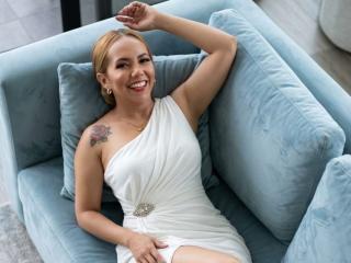 Profile and Statistics for AmberDillucca on XLoveCam
