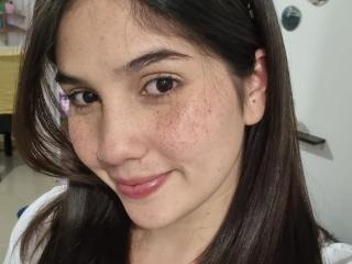 Webcam model AmiraBianca profile picture