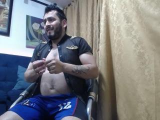 AmirramMijanal Live Webcam on XLoveCam