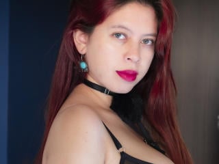Webcam model AmyMay from XLoveCam