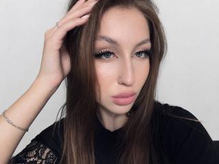Webcam model AngelesHazim from XloveCam