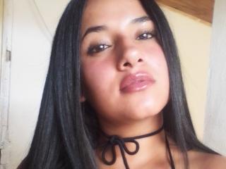 Webcam model Ansol from XloveCam