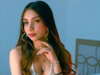 Webcam model AntonellaFerrara from XLoveCam profile picture Webcam model AntonellaFerrara from XLoveCam