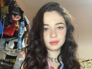 ArtemisSolo Webcam Porno Live