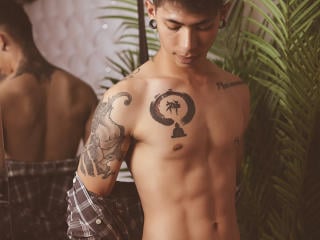 ArturCarter Live Webcam on XLoveCam