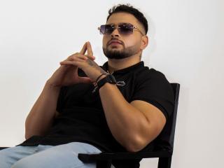 AryanBrown Live Cam and Statistics on UnifiedCams