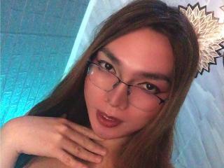 AsiandollBella Live Cam and Profile on UnifiedCams