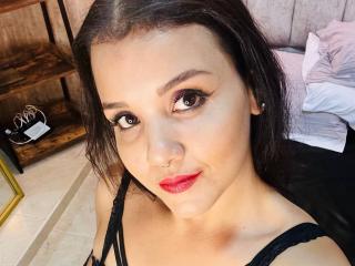 Webcam model AuroraDawn from XLoveCam
