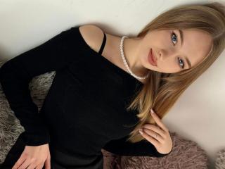 Webcam model AviAngel-hot from XloveCam