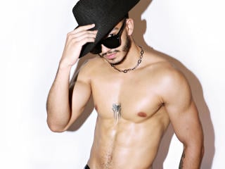 axelstein xlovecam
