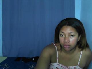 Webcam model BellaSexy69s from XLoveCam
