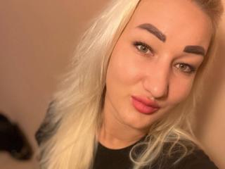 BetsyMinnieLive Webcam