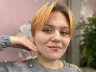 Webcam model BlytheErby from XLoveCam