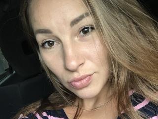 Webcam model BrandyStone from XLoveCam