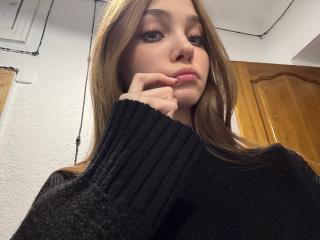 Webcam model CalistaSwiatek from XLoveCam