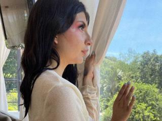 Webcam model CandyLovelyX from XloveCam