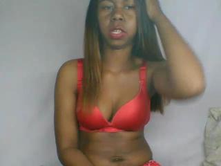 Webcam model Chaiama from XloveCam