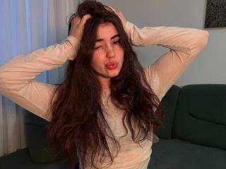 Webcam model ClarindaWiatr from XLoveCam