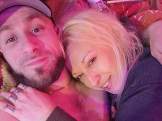 Webcam model CloudyCouple from XLoveCam profile picture Webcam model CloudyCouple from XLoveCam