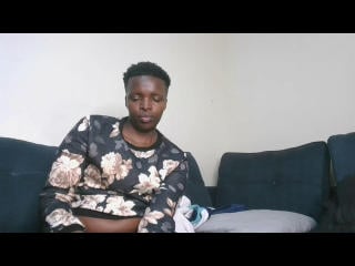 CurveyBigassLive Webcam