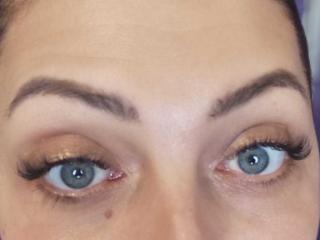 Webcam model DeliciousBlue from XLoveCam