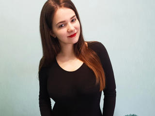 Webcam model DemiKiss-hot profile picture