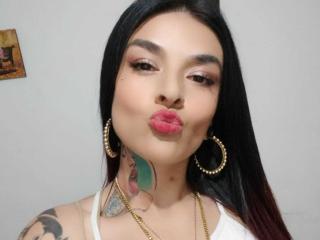 Webcam model DestinyLoveX from XloveCam