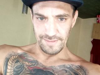 Dey69 live cam and statistics on UnifiedCams
