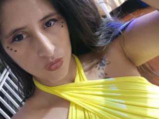 Profile and Statistics for DianaRogu on XLoveCam