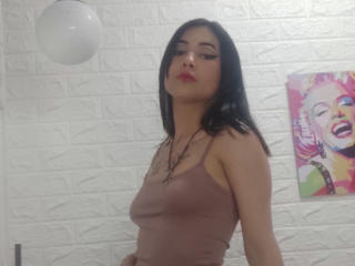 Webcam model DoryPink from XLoveCam