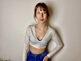 Webcam model Eivory from XLoveCam