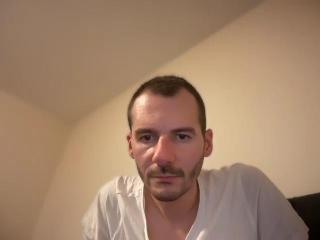 ElCapitano Live Cam on XLoveCam and RICams